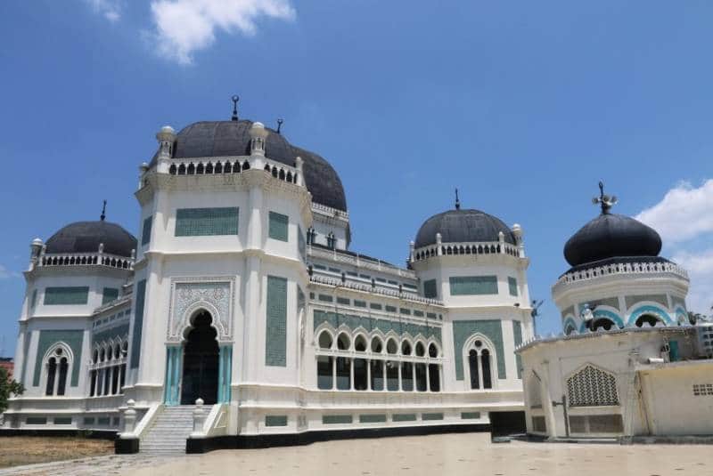  Masjid Raya Medan