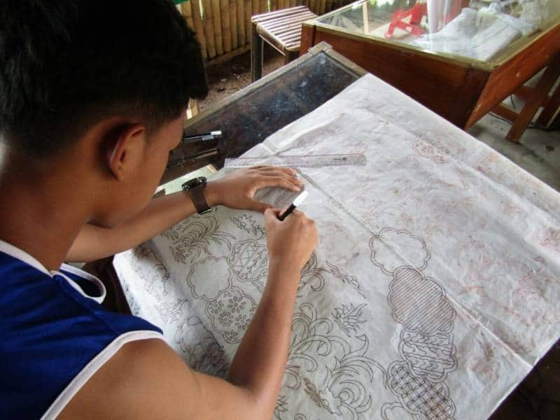 Kampung Batik Cikadu