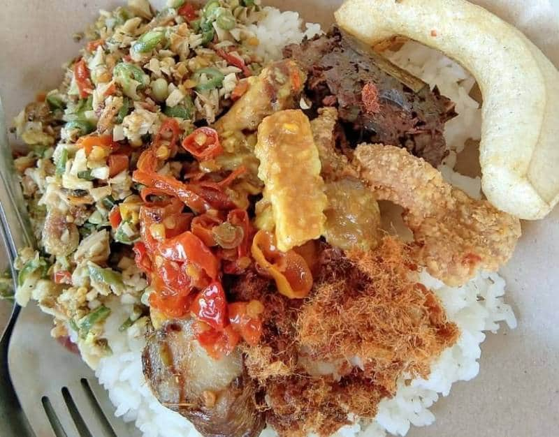 Warung Nasi Lawar Yan Negro