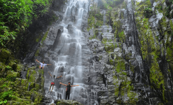 Air Terjun Ciupang