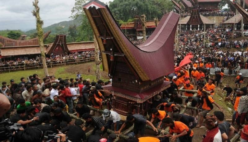  Lovely December di Toraja