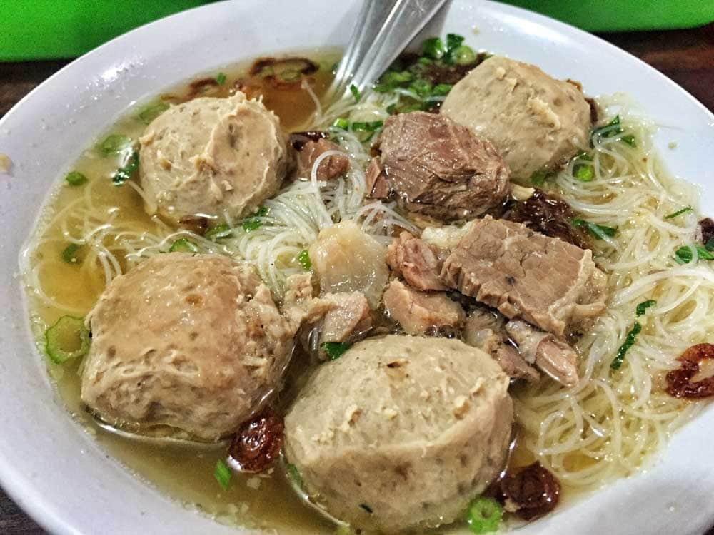 Bakso Mas Kumis Djarum Slipi