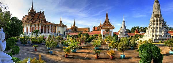 Pagoda Perak 