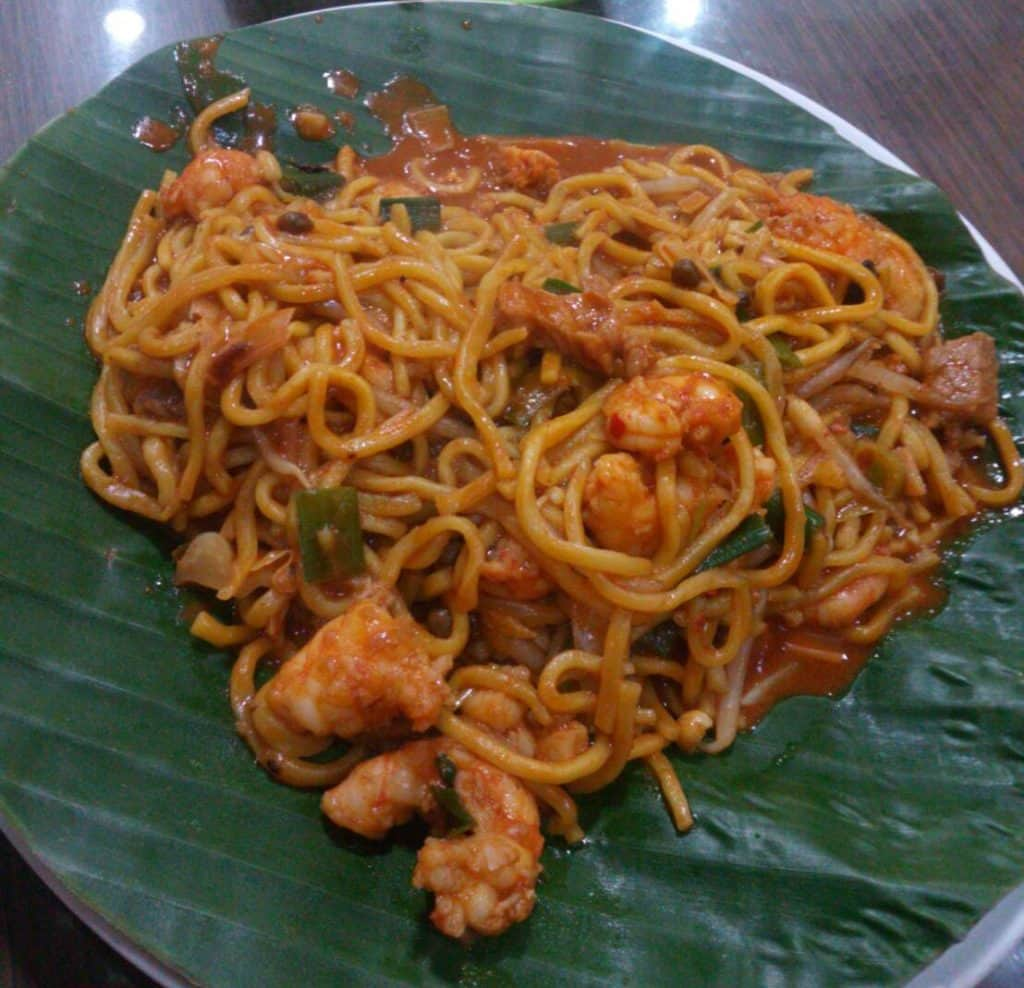  Mie Razali