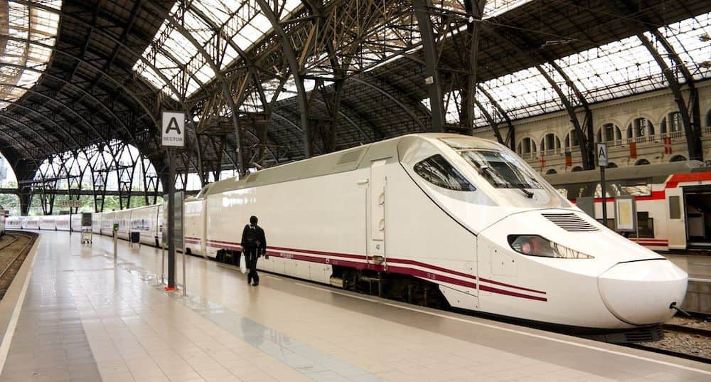  Talgo 350