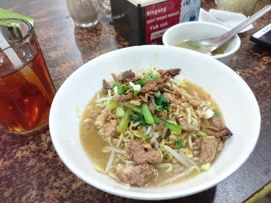 Mie Pangsit Akhun