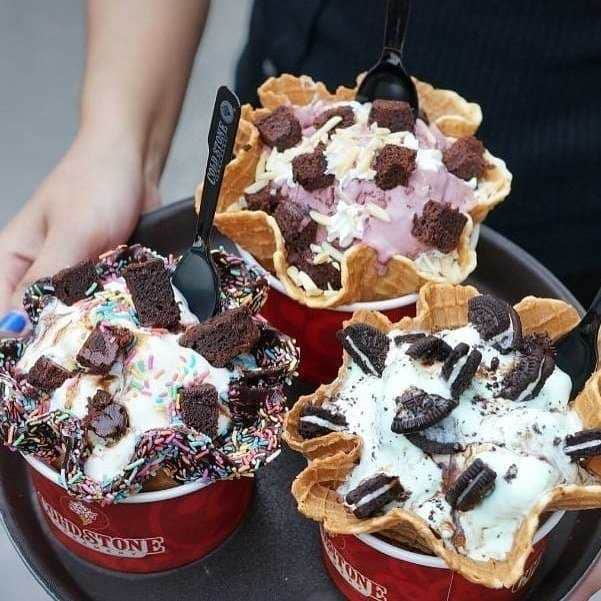 Es Krim Cold Stone Creamery