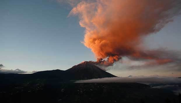  Gunung Api Tungurahua