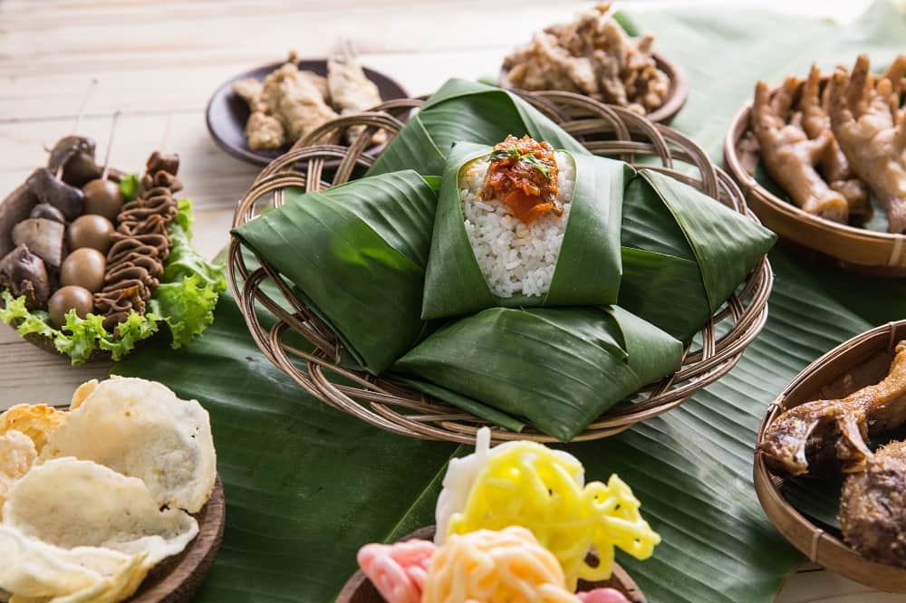 10 Kuliner Indonesia Dengan Nama Unik Bikin Otak Ngeres Hingga Lucu