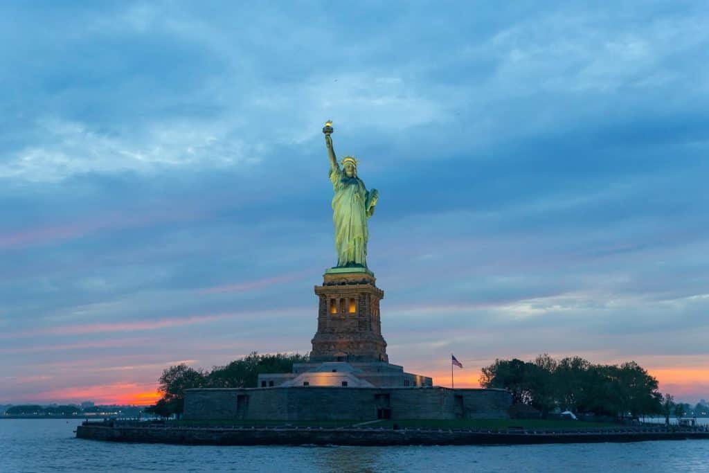 Virtual Tour   Patung Liberty