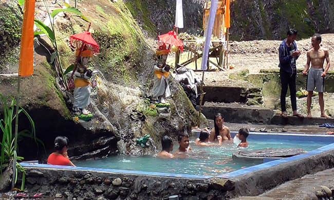 gitgit hot spring