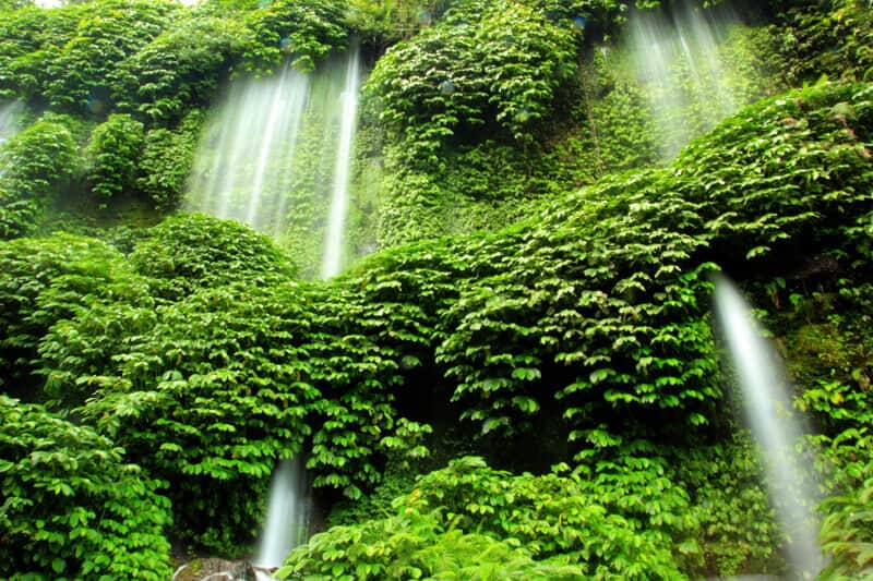 air terjun benang kelambu