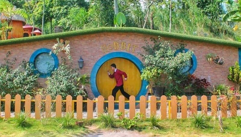 Rumah Hobbit Kaliurang