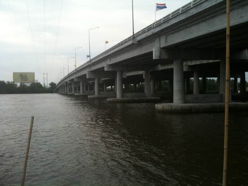 Bang Pakong River Bridge