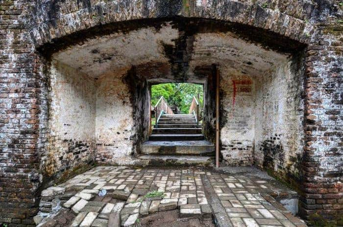 Benteng Paling Horor di Indonesia