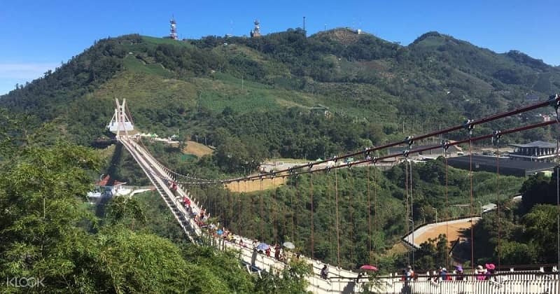 Jembatan gantung tertinggi di dunia