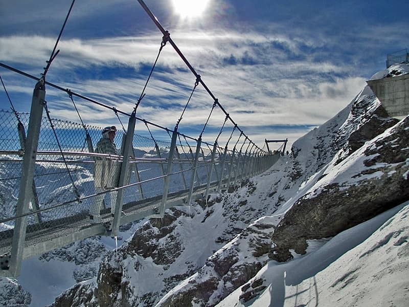 Titlis Cliff Walk