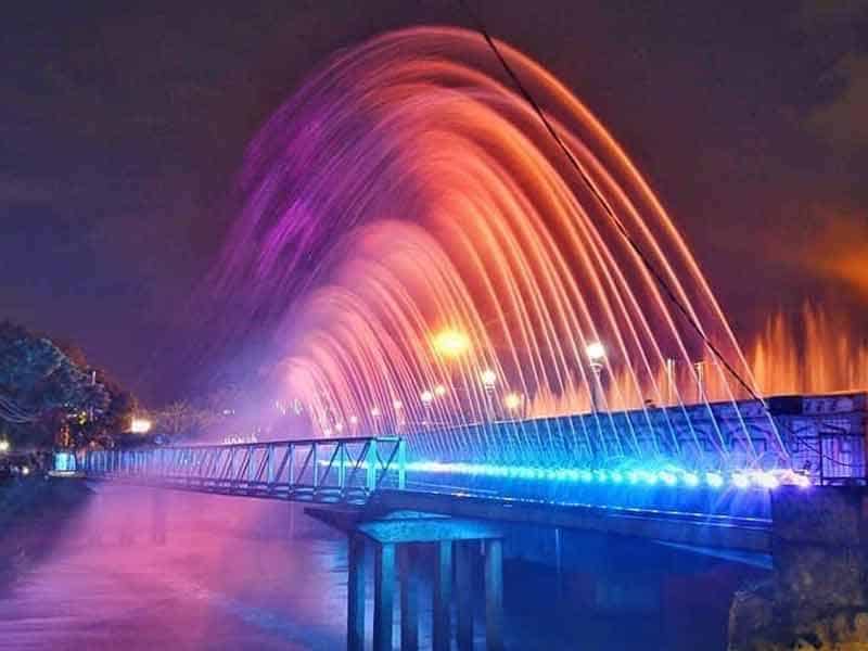 Bridge Fountain
