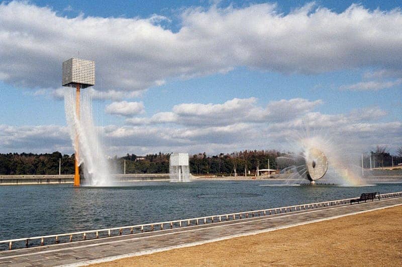 Floating Fountains