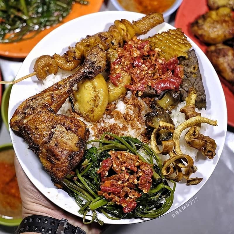 Nasi Uduk Kota Intan