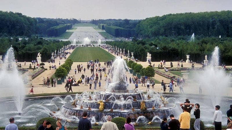  Versailles Fountain