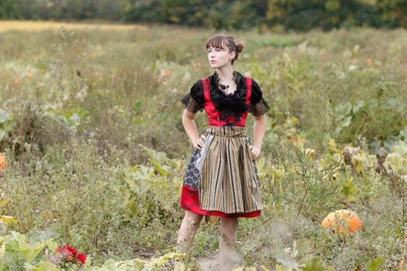 Dirndl Austria dan Jerman