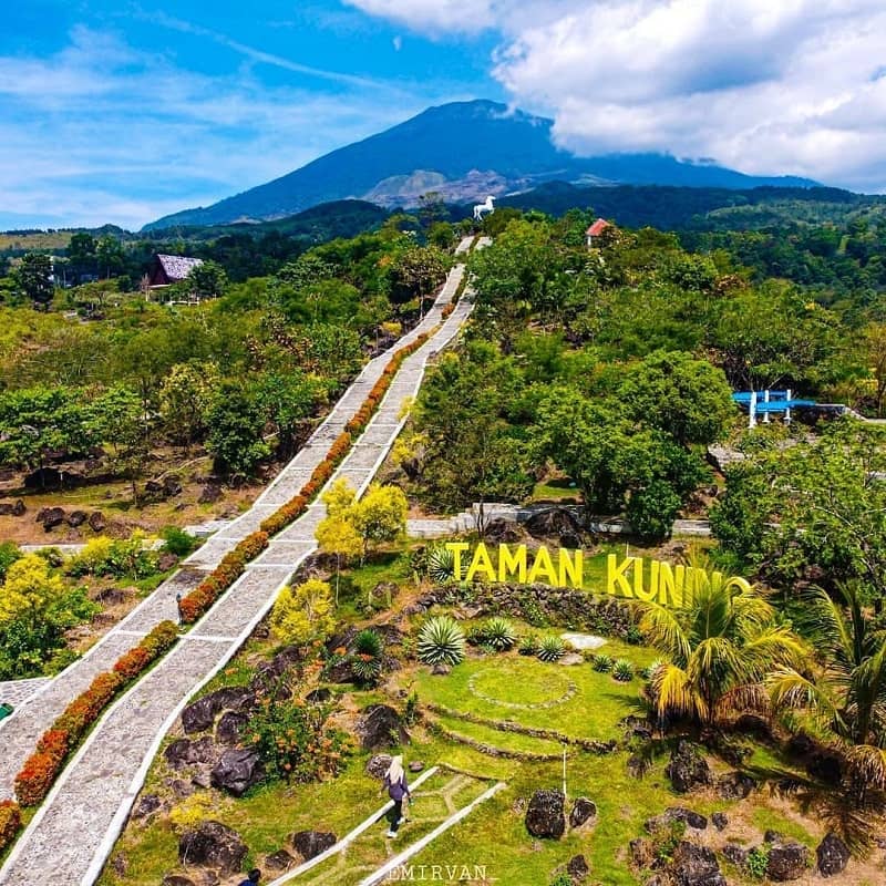 Kebun Raya Kuningan