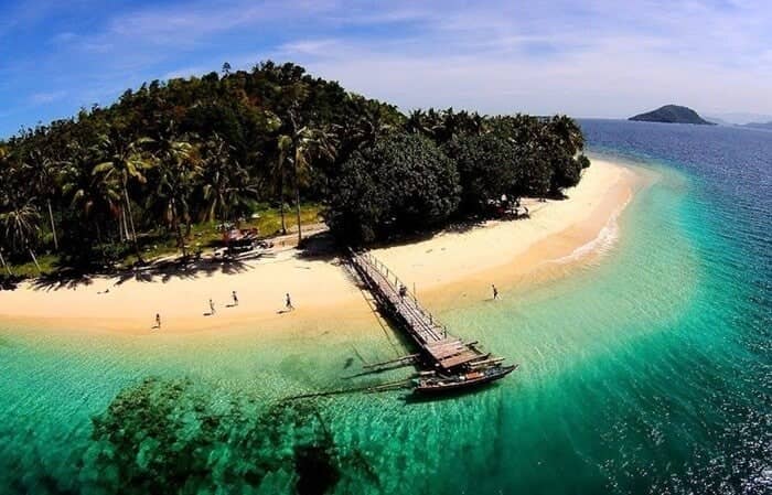 Pulau terkenal di Sumatera Barat