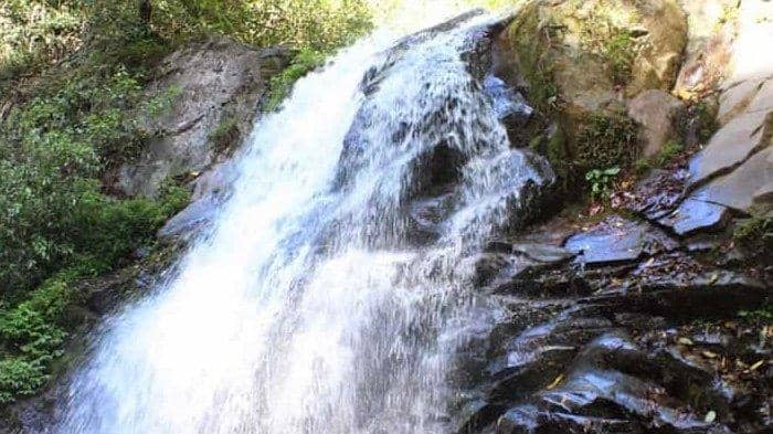 Air Terjun Dlundung