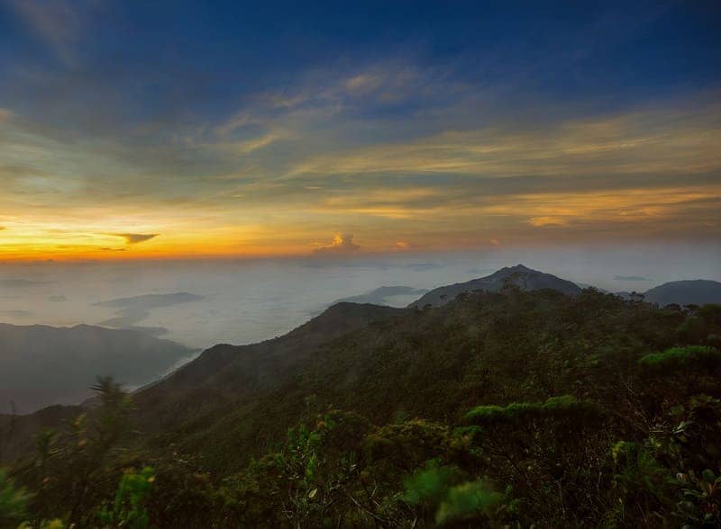 Gunung pendakian di Malaysia