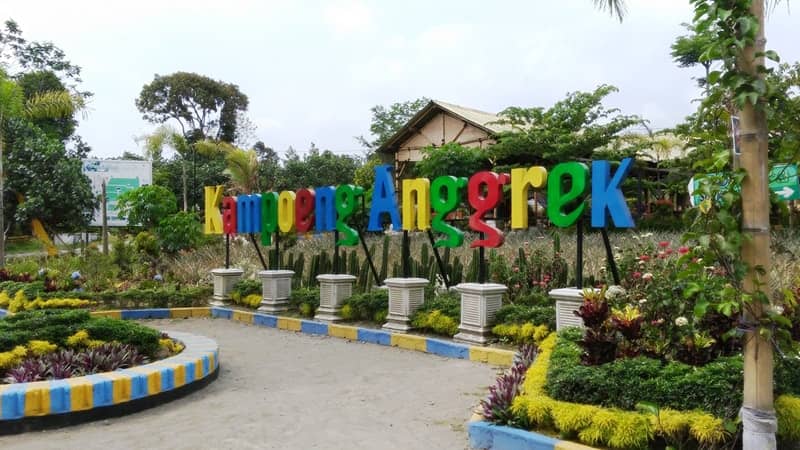 kampoeng anggrek kediri