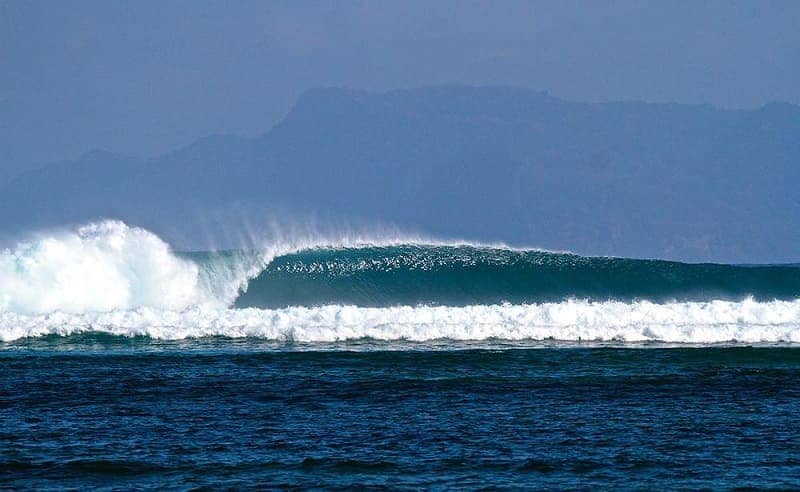 Pantai Plengkung