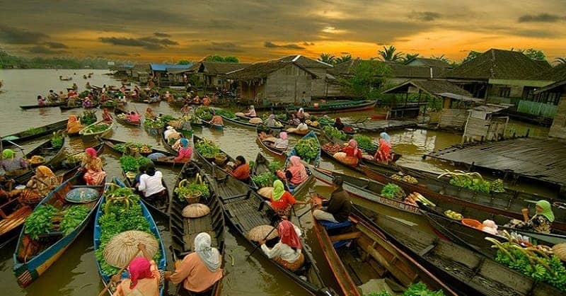 Pasar Terapung Lok Baintan Banjarmasin