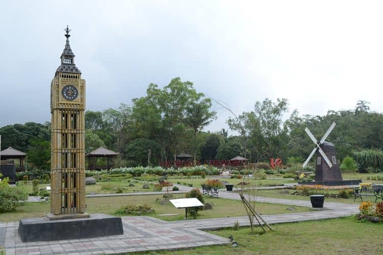 The World Landmark Merapi Park
