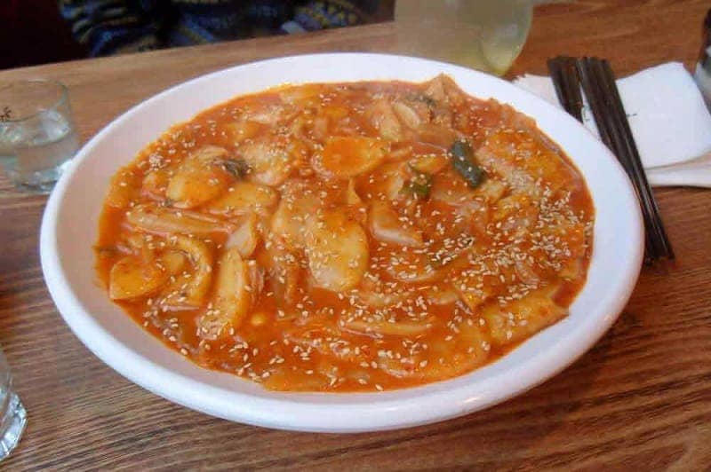 Yoo Ja Yoo Kimchi Tteokbokki