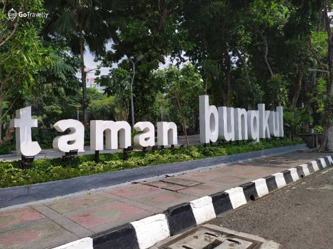  Taman Bungkul