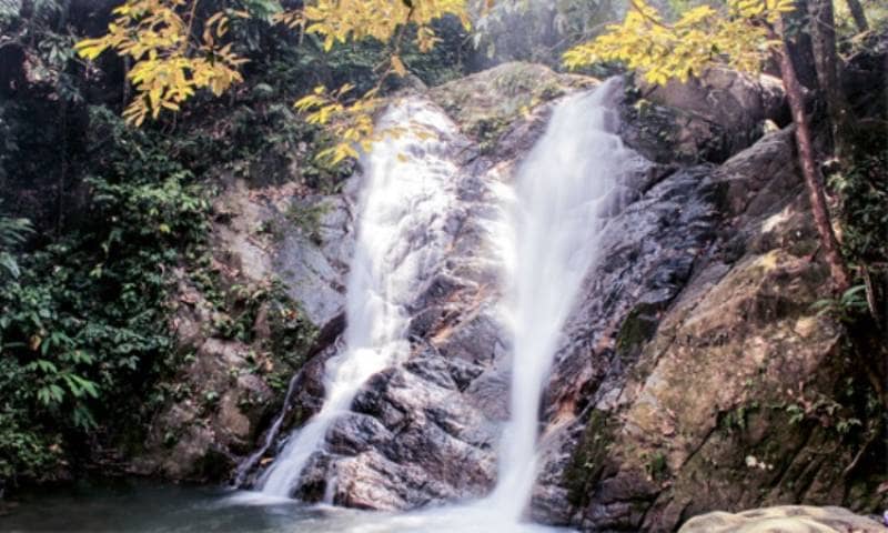  Air Terjun Latuppa