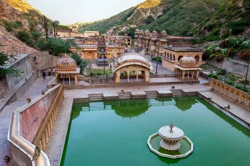 20 Tempat Wisata di Jaipur India Yang Eksotik dan Keren Abis