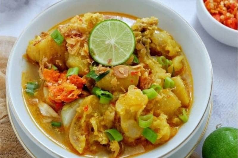 Lontong Kikil