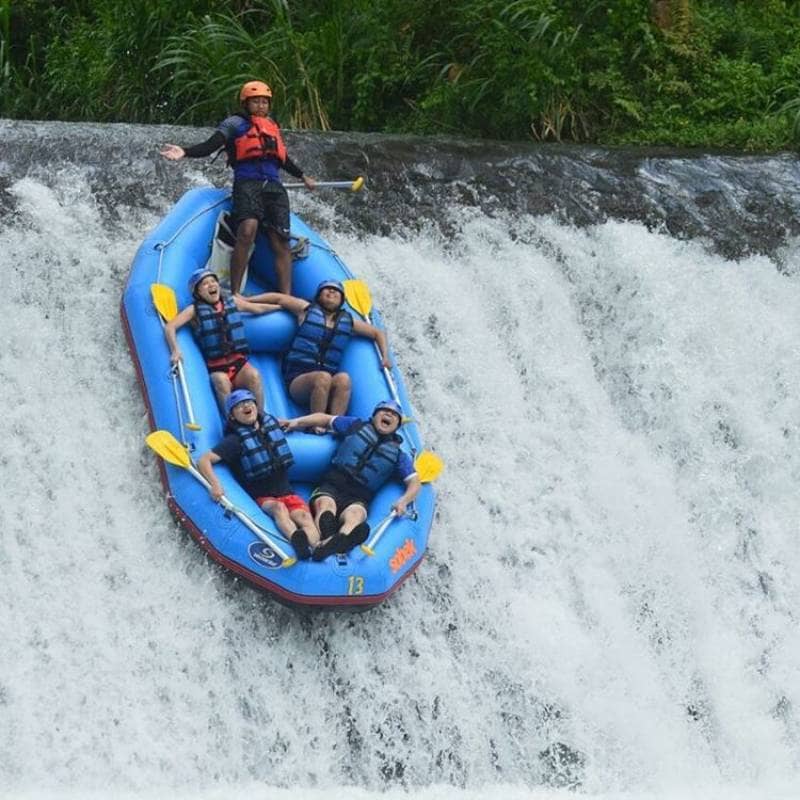 Rafting di Telaga Waja