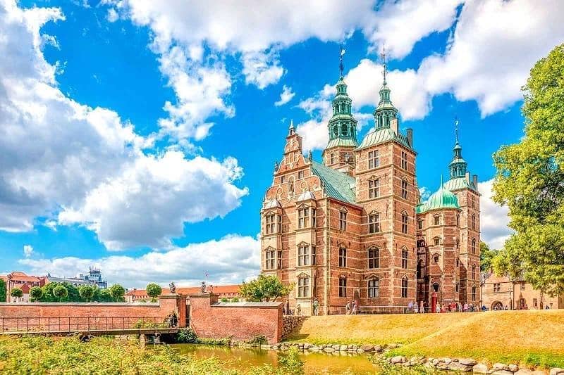  Rosenborg Palace