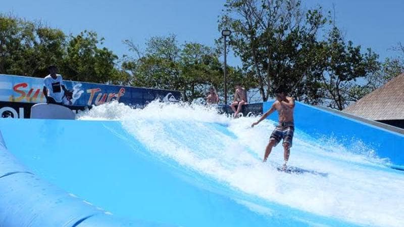 Surf Rider di Surf and Turf Nusa Dua