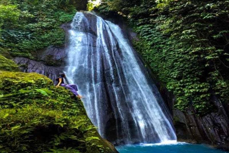 air terjun dusun kuning