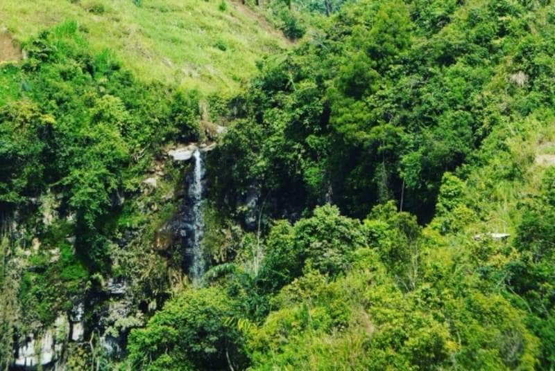 Wisata Alam Curug Awu