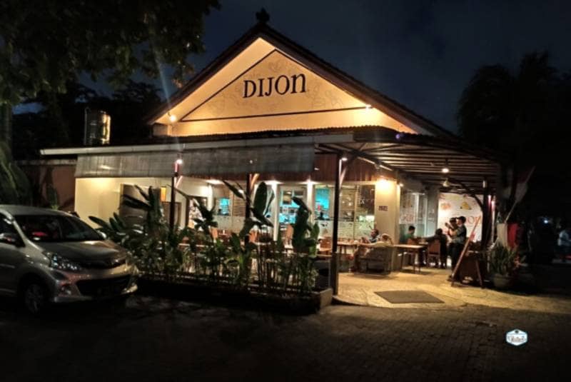 Dijon Cafe Bali