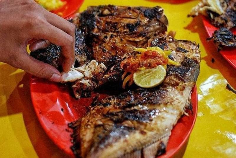 Ikan Bakar Genteng Kali