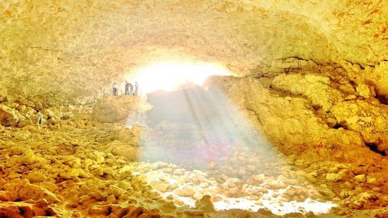 Dahl Al Misfir Cave