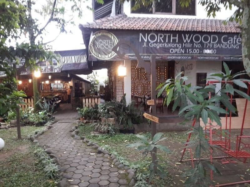 Café di Setiabudi Bandung