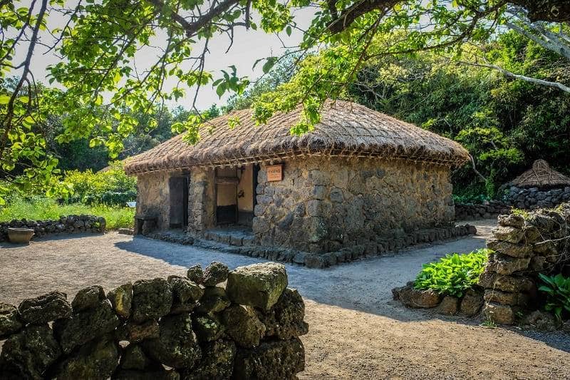 Jeju Folk Village