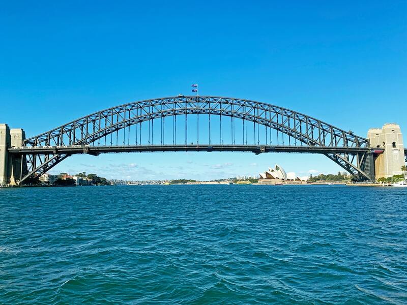  Sydney Harbour Bridge